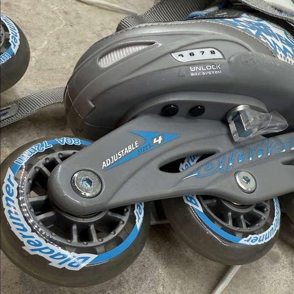 Blade Runner Girl’s Inline Skates Adjusts in Size as kid grows! US 5-8. Like New - Picture 9 of 15